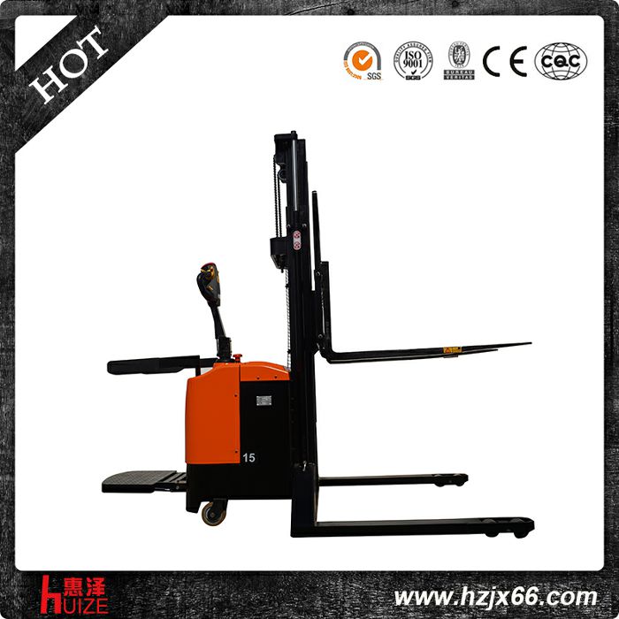 帶護(hù)頂架全電動(dòng)堆高車(chē) 帶護(hù)頂架全電動(dòng)堆高車(chē)